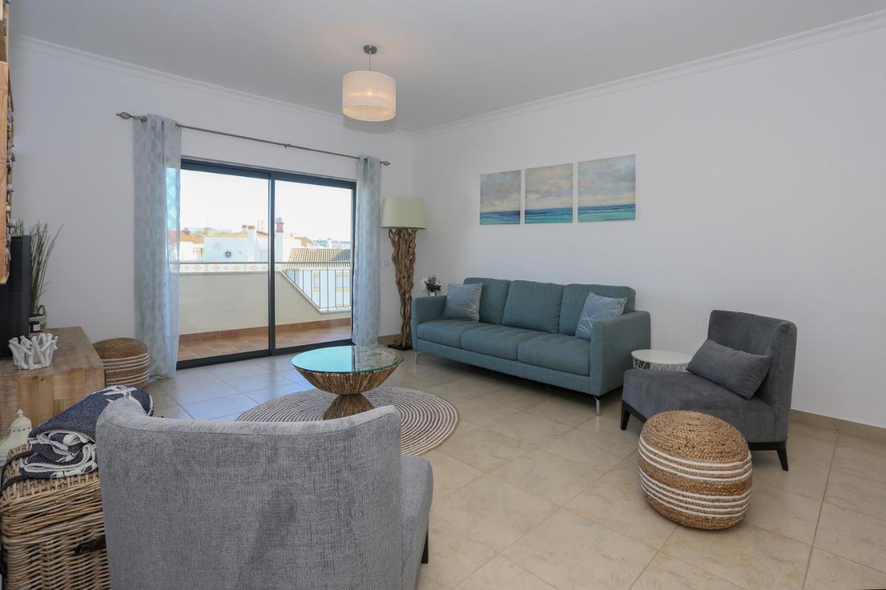 3 Bedroom Apartment With Indoor Pool Central Lagos Eksteriør bilde