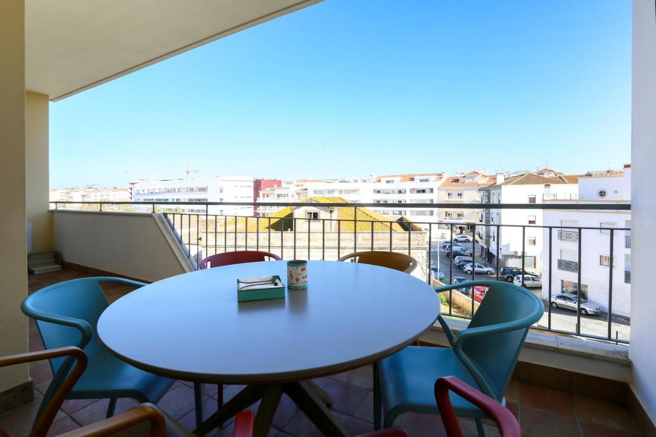 3 Bedroom Apartment With Indoor Pool Central Lagos Eksteriør bilde