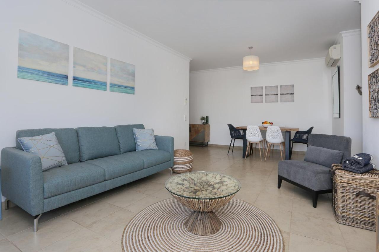 3 Bedroom Apartment With Indoor Pool Central Lagos Eksteriør bilde