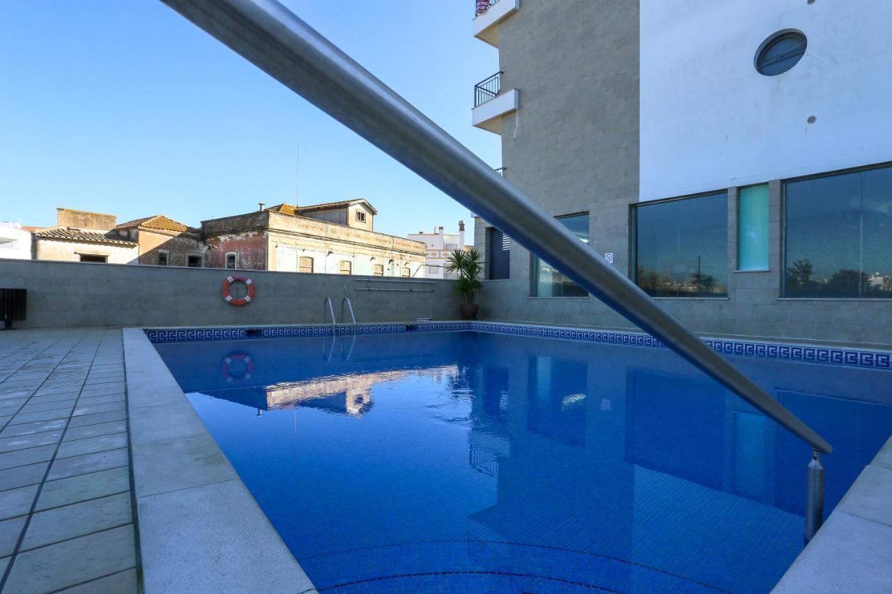 3 Bedroom Apartment With Indoor Pool Central Lagos Eksteriør bilde
