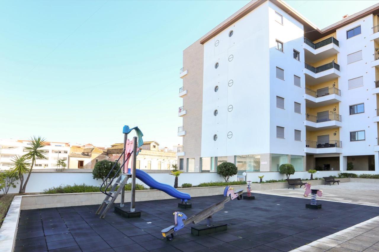 3 Bedroom Apartment With Indoor Pool Central Lagos Eksteriør bilde